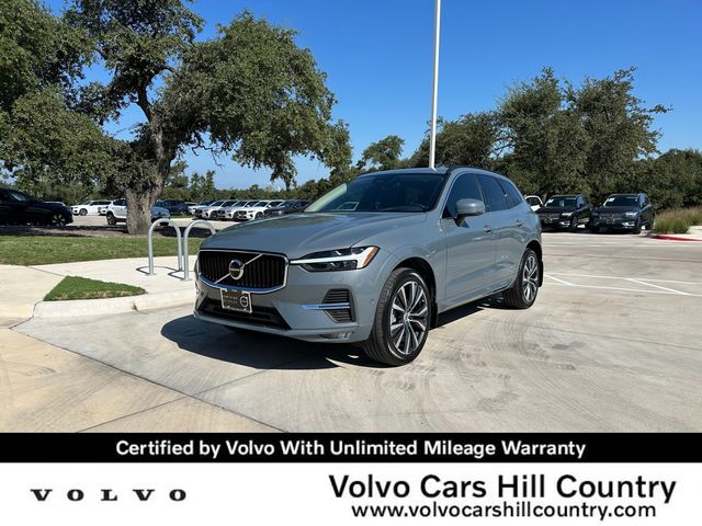 2022 Volvo XC60 Momentum