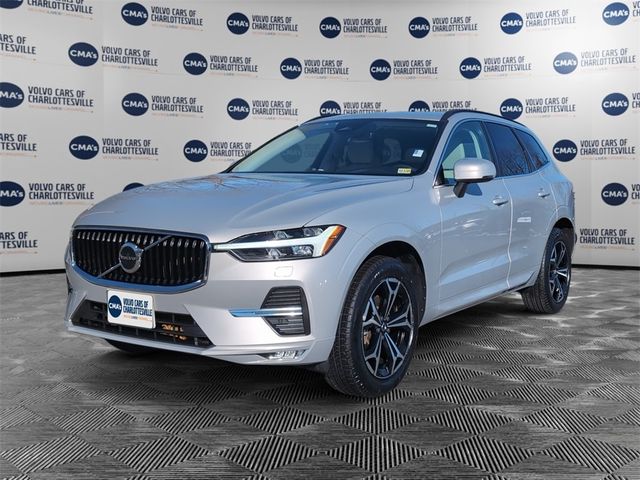 2022 Volvo XC60 Momentum