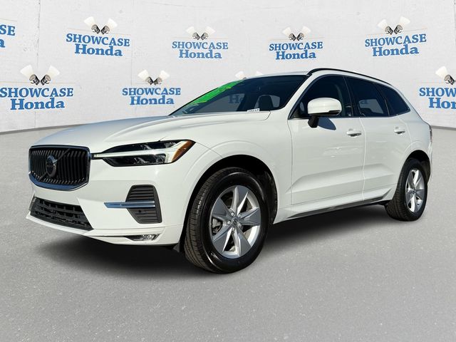 2022 Volvo XC60 Momentum