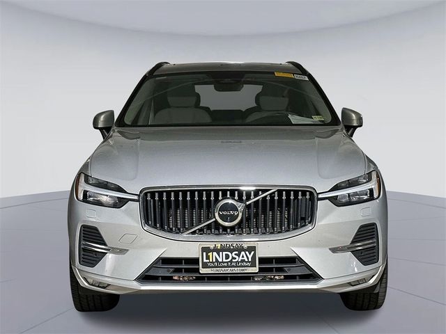 2022 Volvo XC60 Momentum