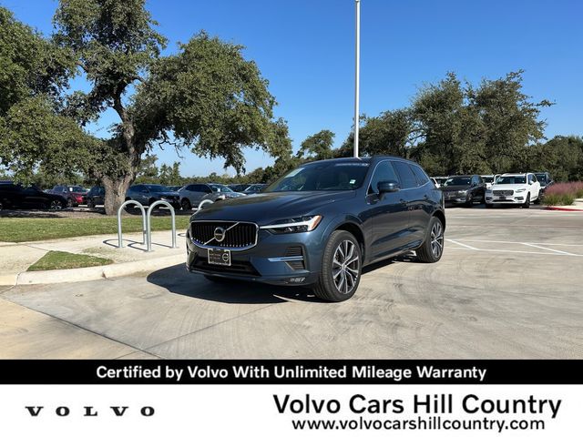 2022 Volvo XC60 Momentum