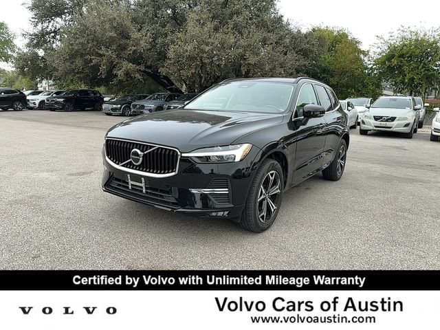 2022 Volvo XC60 Momentum