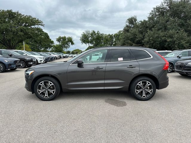 2022 Volvo XC60 Momentum