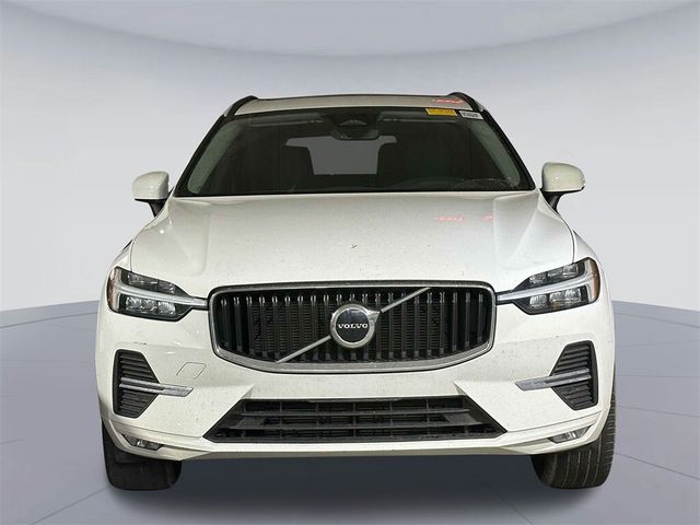 2022 Volvo XC60 Momentum