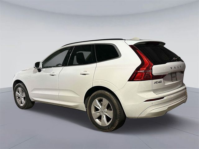 2022 Volvo XC60 Momentum