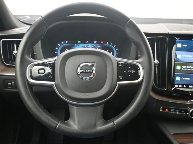 2022 Volvo XC60 Inscription