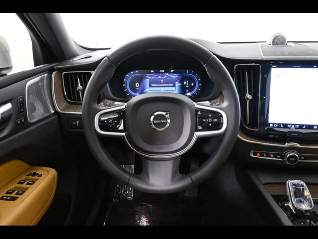 2022 Volvo XC60 Inscription