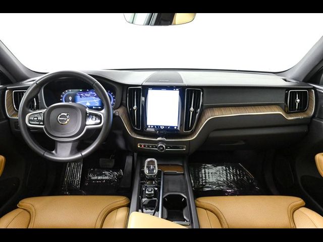 2022 Volvo XC60 Inscription