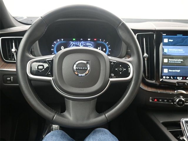 2022 Volvo XC60 Inscription