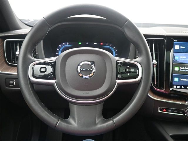 2022 Volvo XC60 Inscription