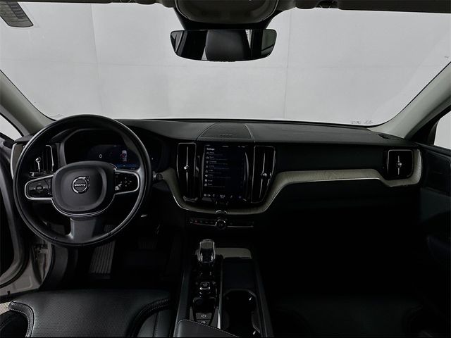 2022 Volvo XC60 Inscription