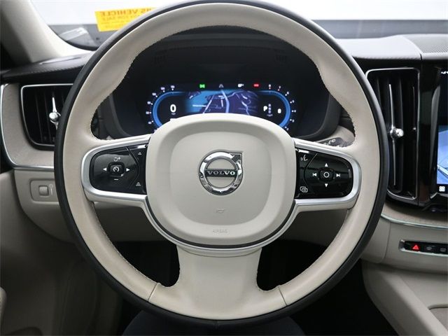 2022 Volvo XC60 Inscription