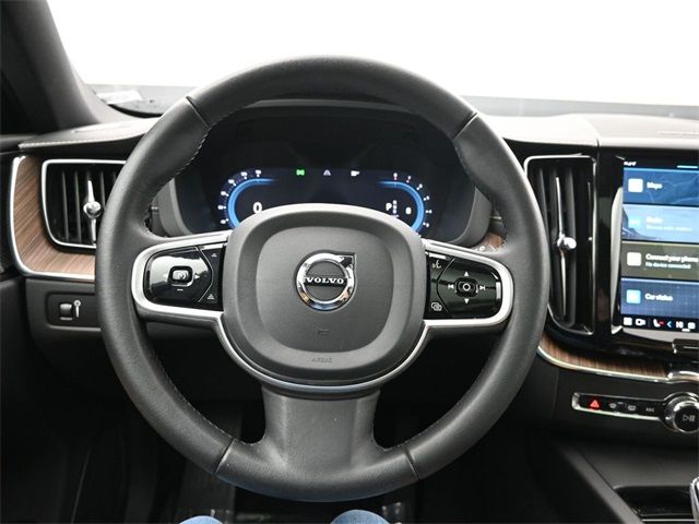 2022 Volvo XC60 Inscription