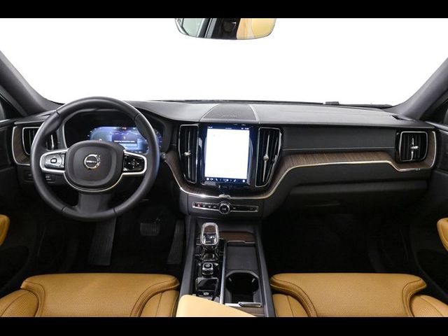 2022 Volvo XC60 Inscription