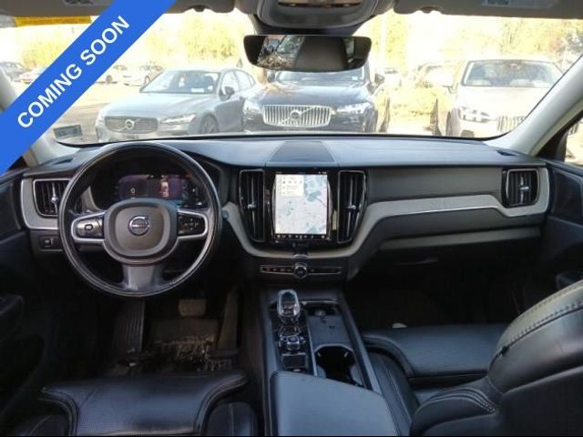 2022 Volvo XC60 Inscription