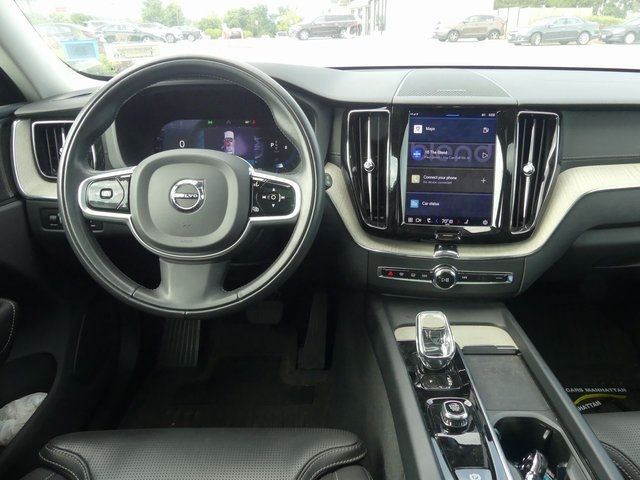 2022 Volvo XC60 Inscription