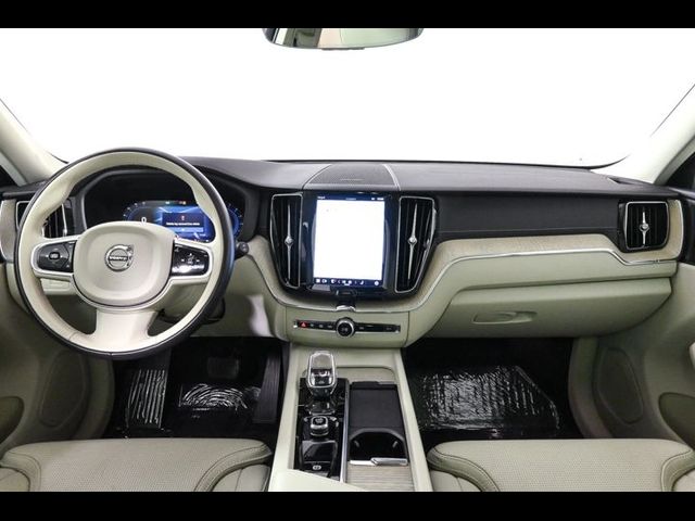 2022 Volvo XC60 Inscription