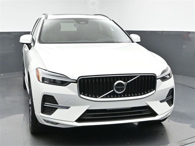 2022 Volvo XC60 Momentum