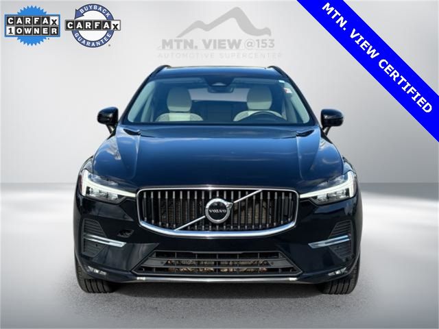 2022 Volvo XC60 Momentum