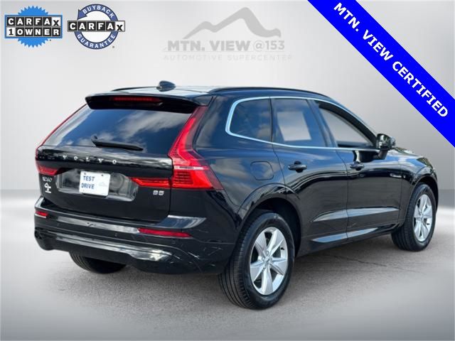 2022 Volvo XC60 Momentum