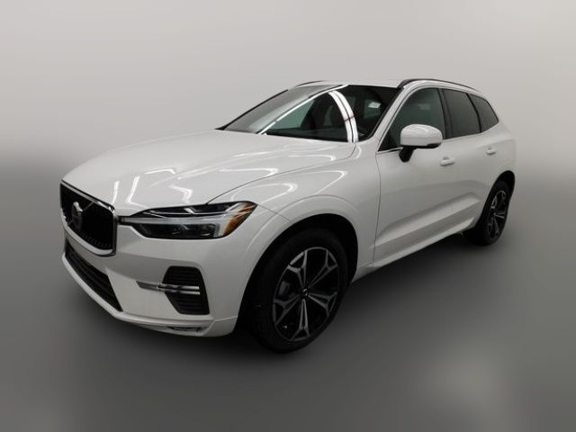 2022 Volvo XC60 Momentum