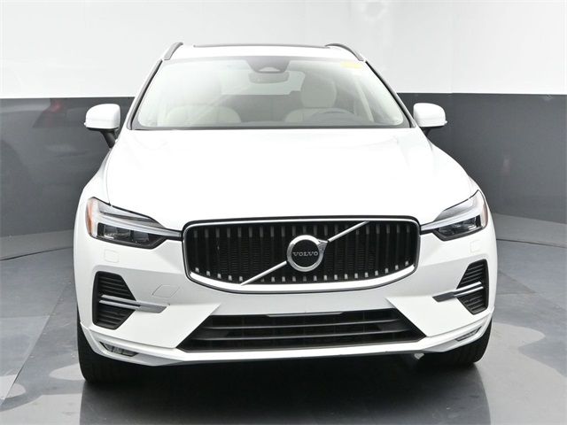 2022 Volvo XC60 Momentum