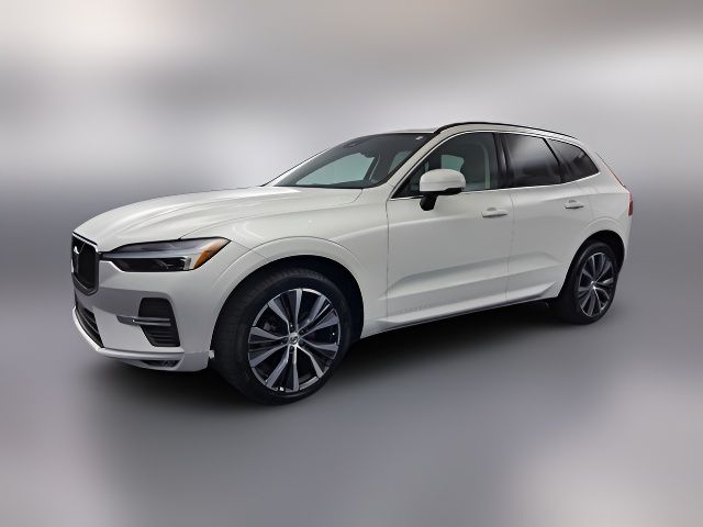 2022 Volvo XC60 Momentum