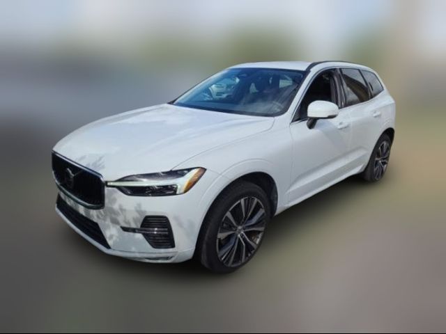 2022 Volvo XC60 Momentum