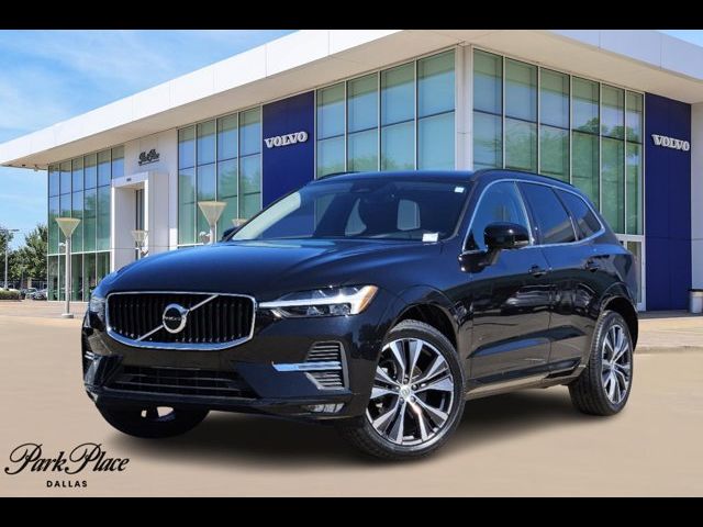 2022 Volvo XC60 Momentum