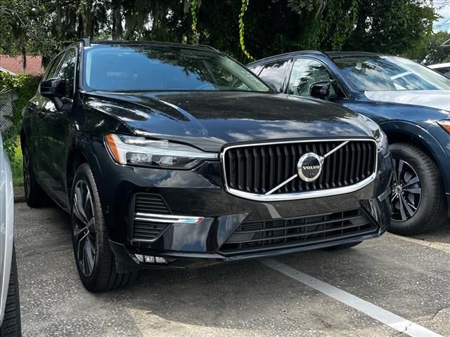 2022 Volvo XC60 Momentum