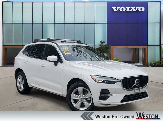 2022 Volvo XC60 Momentum