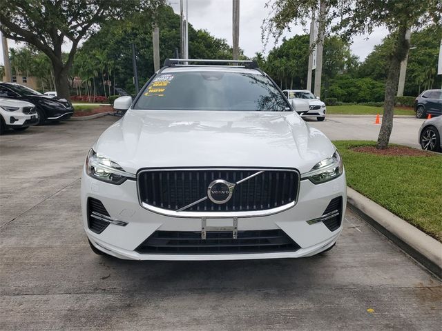 2022 Volvo XC60 Momentum