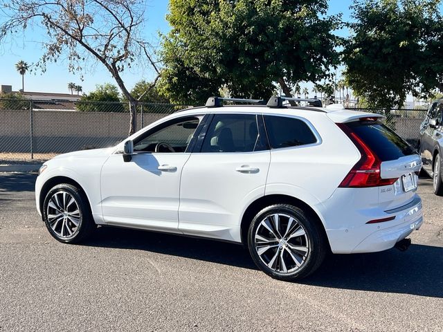 2022 Volvo XC60 Momentum