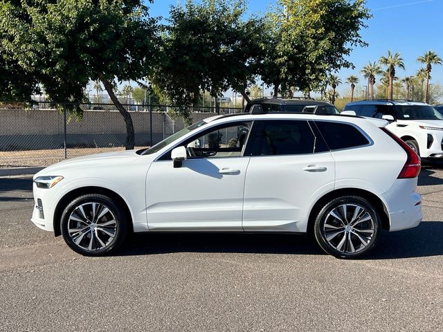 2022 Volvo XC60 Momentum