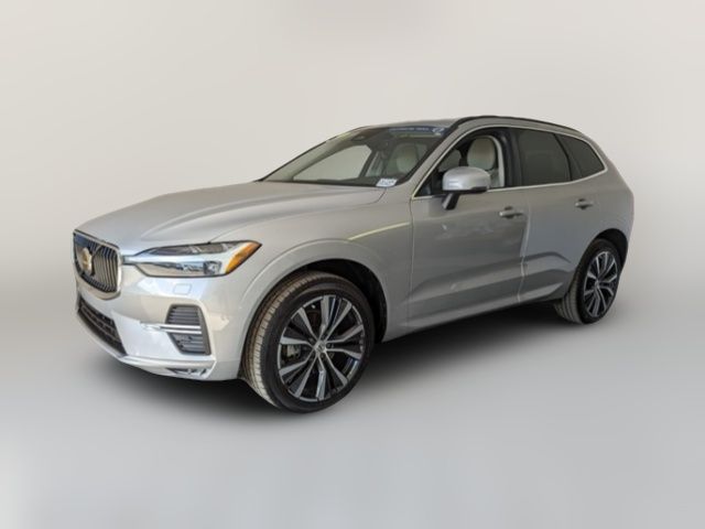 2022 Volvo XC60 Momentum