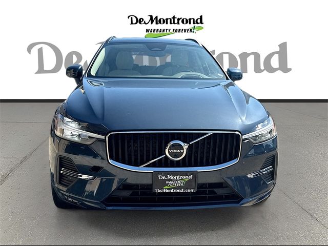 2022 Volvo XC60 Momentum