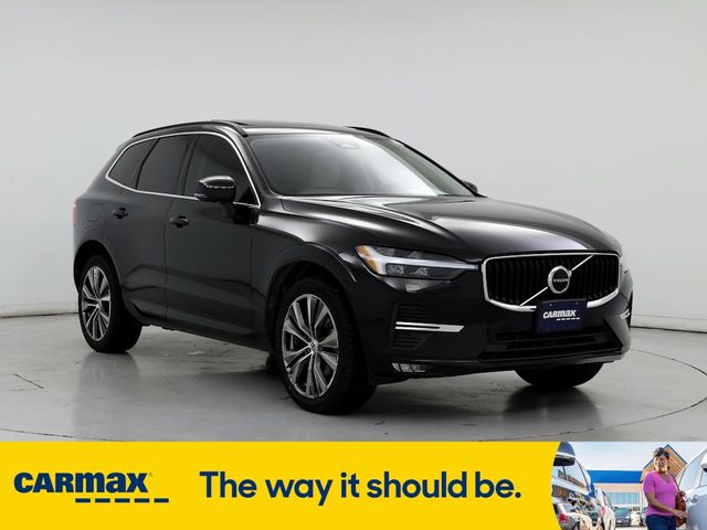 2022 Volvo XC60 Momentum