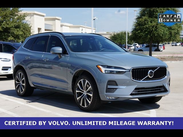 2022 Volvo XC60 Momentum