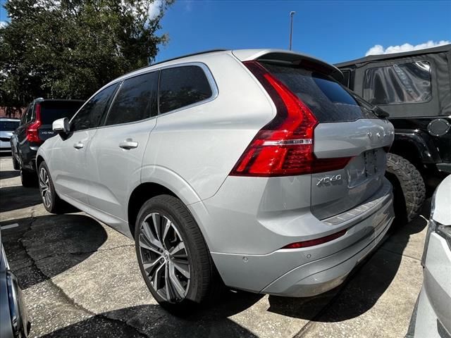 2022 Volvo XC60 Momentum