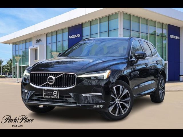 2022 Volvo XC60 Momentum