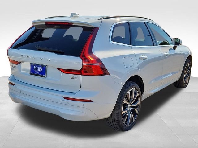 2022 Volvo XC60 Momentum