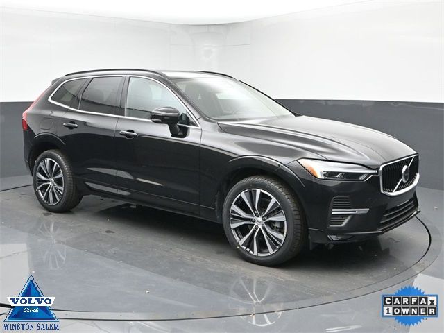 2022 Volvo XC60 Momentum