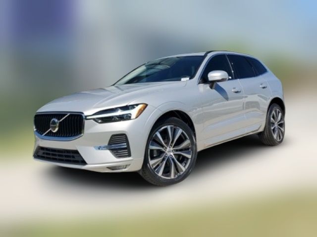 2022 Volvo XC60 Momentum