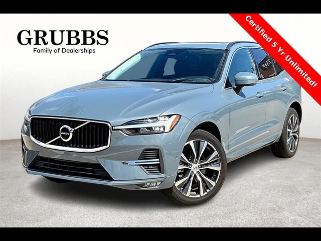 2022 Volvo XC60 Momentum