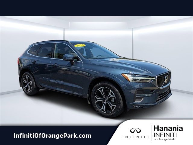 2022 Volvo XC60 Momentum