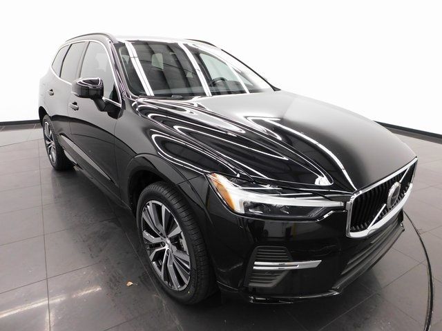 2022 Volvo XC60 Momentum