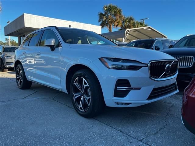 2022 Volvo XC60 Momentum