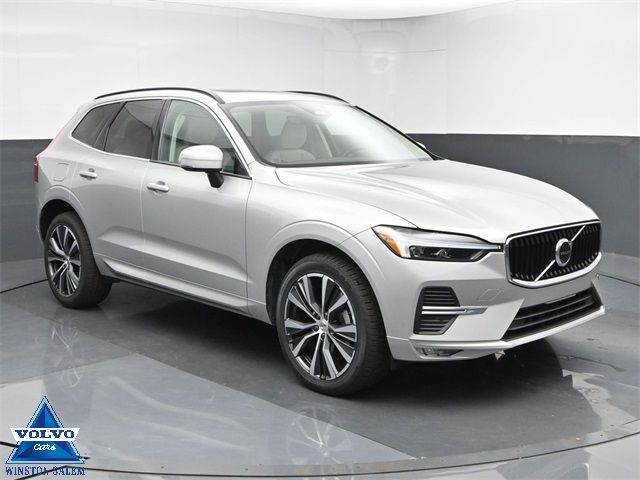 2022 Volvo XC60 Momentum