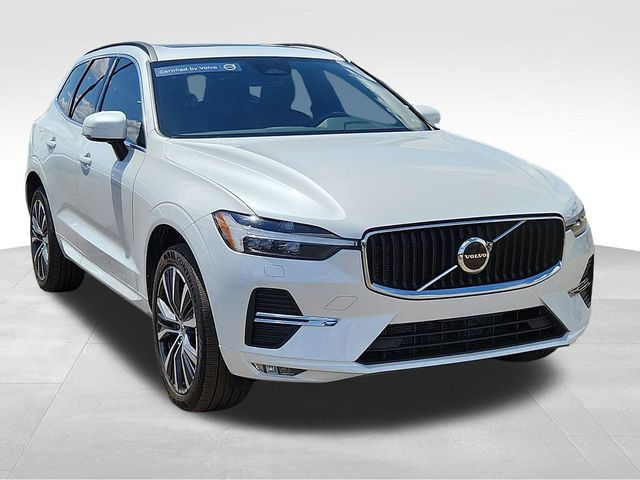 2022 Volvo XC60 Momentum