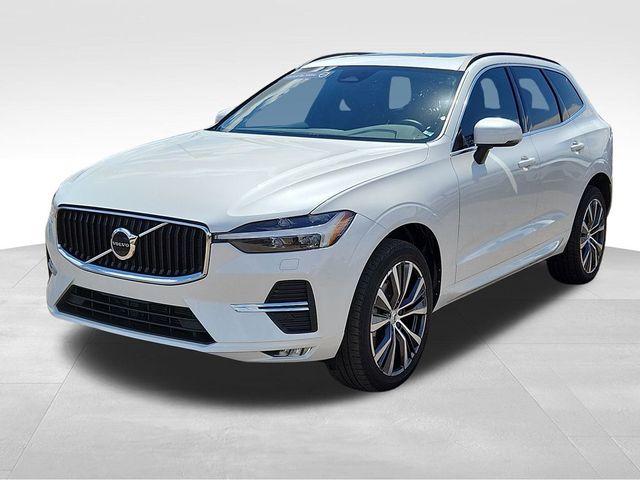 2022 Volvo XC60 Momentum